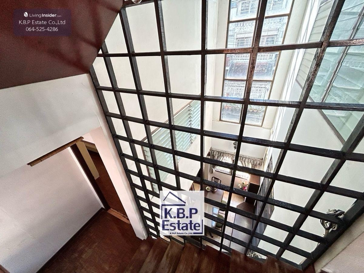 For RentTownhomeSathorn, Narathiwat : townhouse for rent(Coner House) 4Beds 4Baths 