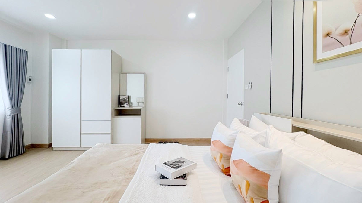 For SaleTownhomeLadprao101, Happy Land, The Mall Bang Kapi : <🏠2-story townhome🏠> Modern English style I Baan Phibun Lat Phrao 101 I