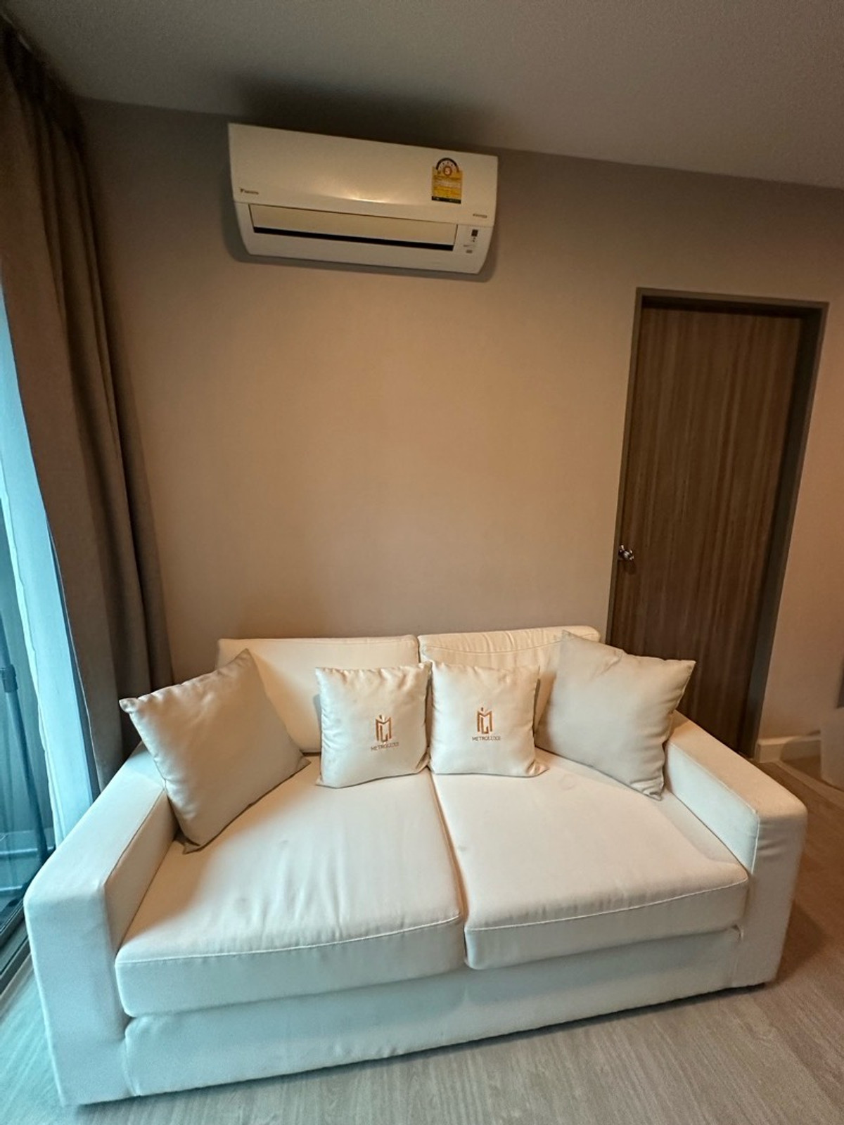 For RentCondoRatchadapisek, Huaikwang, Suttisan : For rent Metro Sky Ratchada