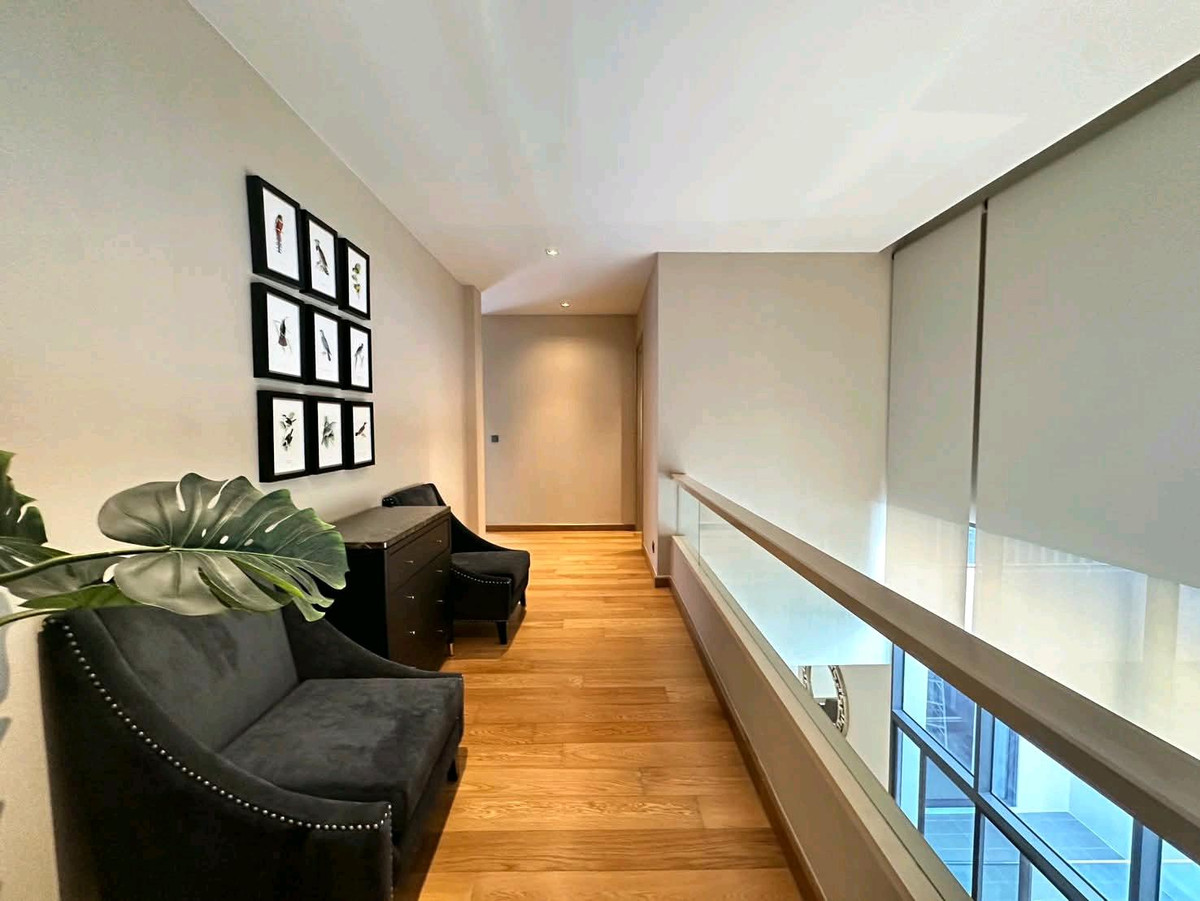 ให้เช่าบ้านพระราม 9 เพชรบุรีตัดใหม่ RCA : 🚩For Rent : Parc priva (พาร์ค พรีว่า) / 4bed, 5bath / 🔋🔌EV charger / Newly Renovated 