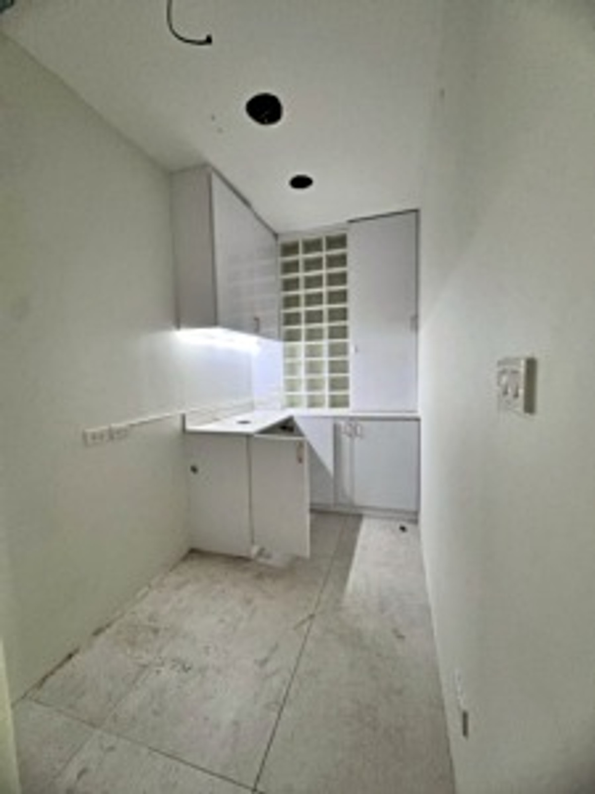 For RentOfficeSukhumvit, Asoke, Thonglor : Office space for rent, Soi Sukhumvit 55 (Thonglor 13), good location near business areas (N.1974)