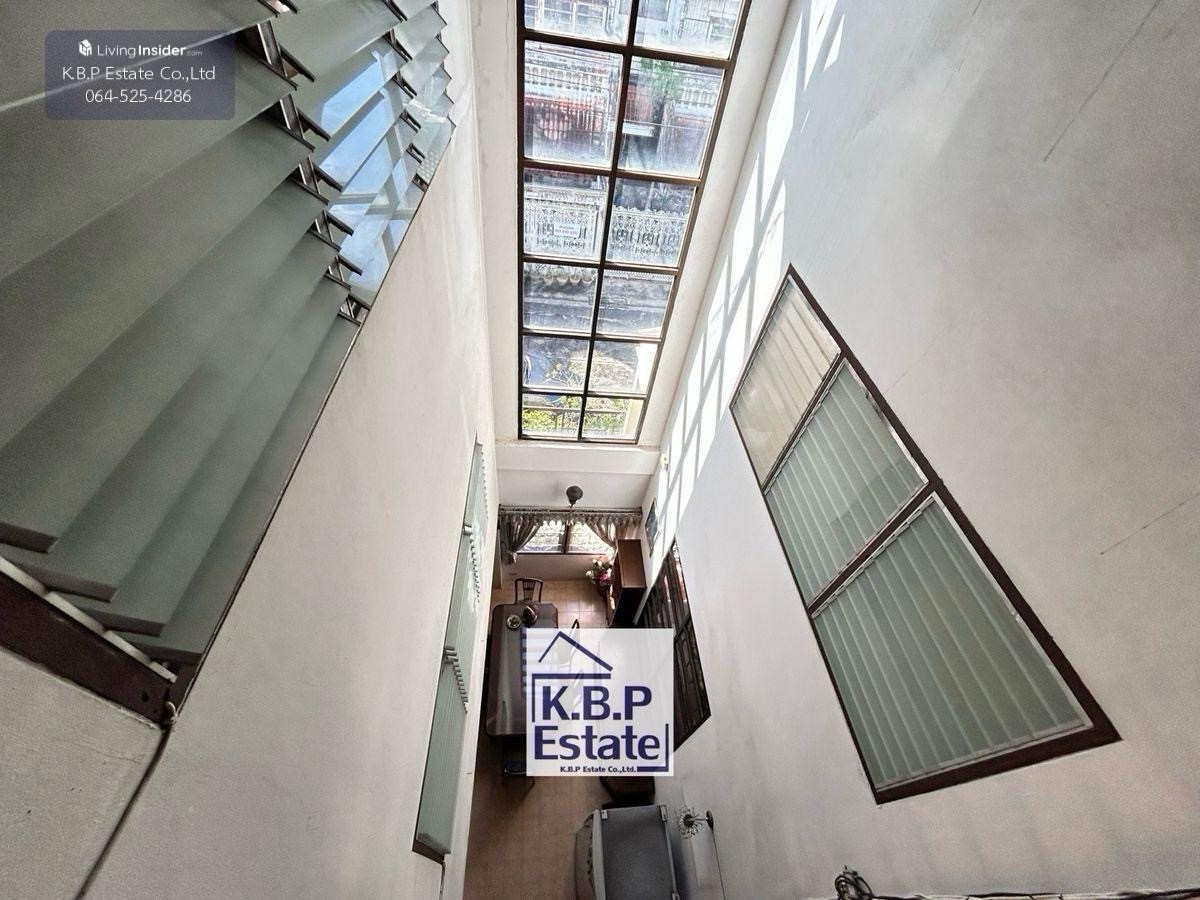 For RentTownhomeSathorn, Narathiwat : townhouse for rent(Coner House) 4Beds 4Baths 