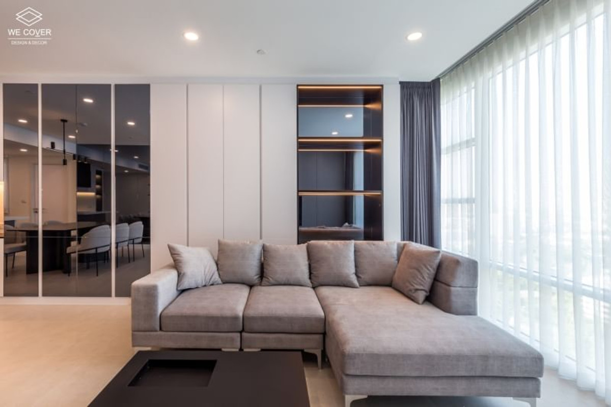 For RentCondoSukhumvit, Asoke, Thonglor : Luxury 3 Bed Condo at Fullerton | BTS Thong Lo Nearby Spacious 132 sqm, Pool & Gym, Rent 120,000 THB/Month!