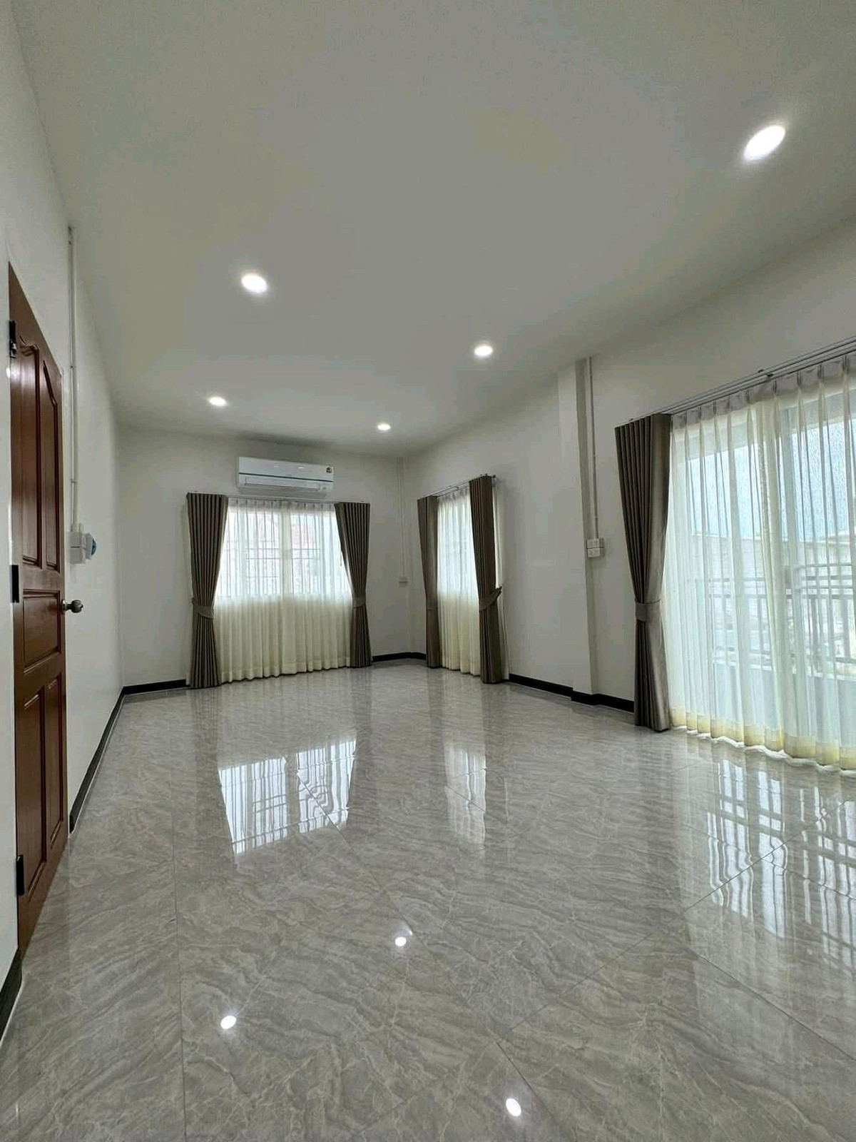 For RentHouseVipawadee, Don Mueang, Lak Si : 🚩 Narasiri Phahol–WatcharapolLuxury Premium Residence near international schools, expressway access