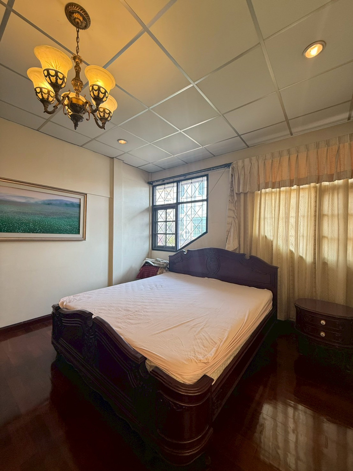 ให้เช่าบ้านพระราม 9 เพชรบุรีตัดใหม่ RCA : บ้านเดี่ยวให้เช่า ใกล้พระราม 9 - เอกมัย เดินทางง่าย ห้องนอนเยอะ พื้นที่กว้าง 150 ตร.วา. นัดชมด่วนโทร