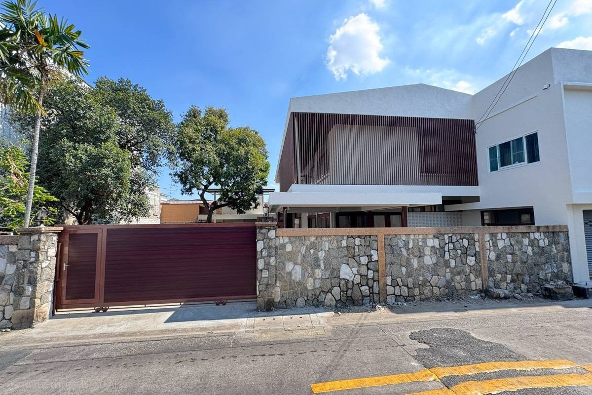 ให้เช่าบ้านปิ่นเกล้า จรัญสนิทวงศ์ : ให้เช่าบ้านเดี่ยว โซนจรัญสนิทวงศ์ ใกล้ สถานีรถไฟฟ้า บางยี่ขัน เพียง 2 นาที