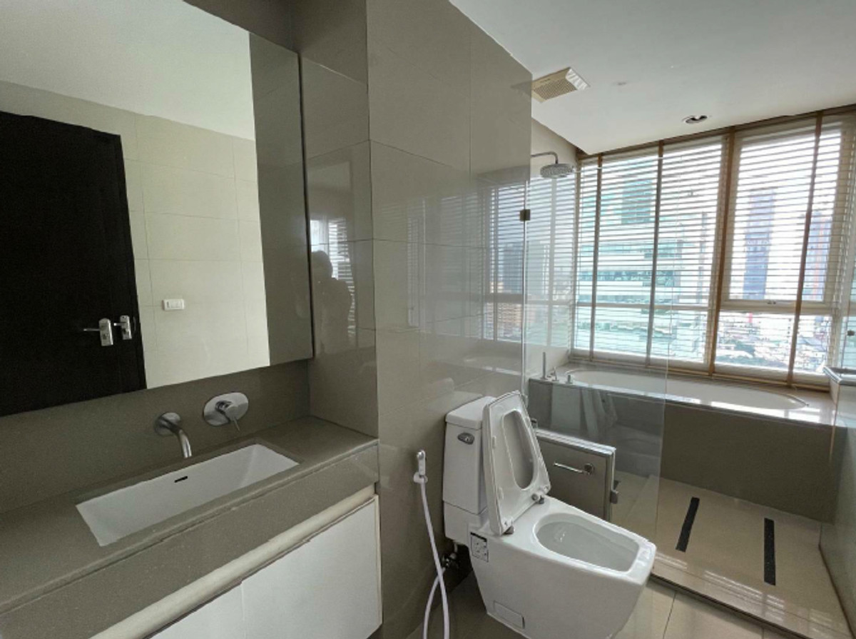 ขายคอนโดราชเทวี พญาไท : ราคาจริงรวมค่าใช้จ่ายแล้วคอนโด The Address Phayathai 2นอน 1น้ำ ใกล้ BTS/MRT พญาไท ราคาพิเศษ 8.29 ล้าน วิวสวย พร้อมสิ่งอำนวยความสะดวกครบครัน!