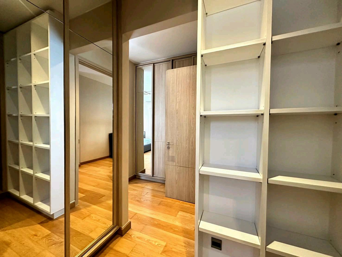 ให้เช่าบ้านพระราม 9 เพชรบุรีตัดใหม่ RCA : 🚩For Rent : Parc priva (พาร์ค พรีว่า) / 4bed, 5bath / 🔋🔌EV charger / Newly Renovated 