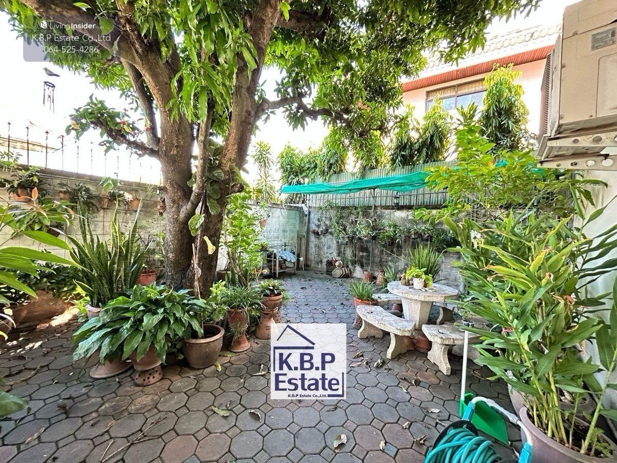 For RentTownhomeSathorn, Narathiwat : townhouse for rent(Coner House) 4Beds 4Baths 