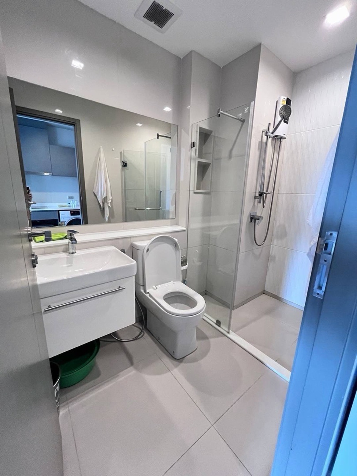 ให้เช่าคอนโดพระราม 9 เพชรบุรีตัดใหม่ RCA : 🩷พร้อมอยู่🩷ห้องสวยมากค่ะ  ไวบ์ดี วิวสวย ใจกลางอโศก-พระราม9 Life Asoke Hype ห้องกว้าง ทำเลดีมาก เดินทางสะดวก วิวไม่บล็อค ราคาดีที่สุด สนใจนัดชม จองด่วนนะคะ