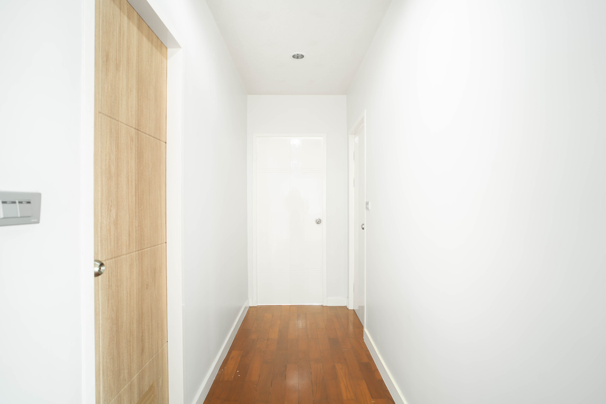 ขายคอนโดสีลม ศาลาแดง บางรัก : บ้าน สิริ สีลม - 2 Bedroom for Sale (ขาย) / HBH-ST-1