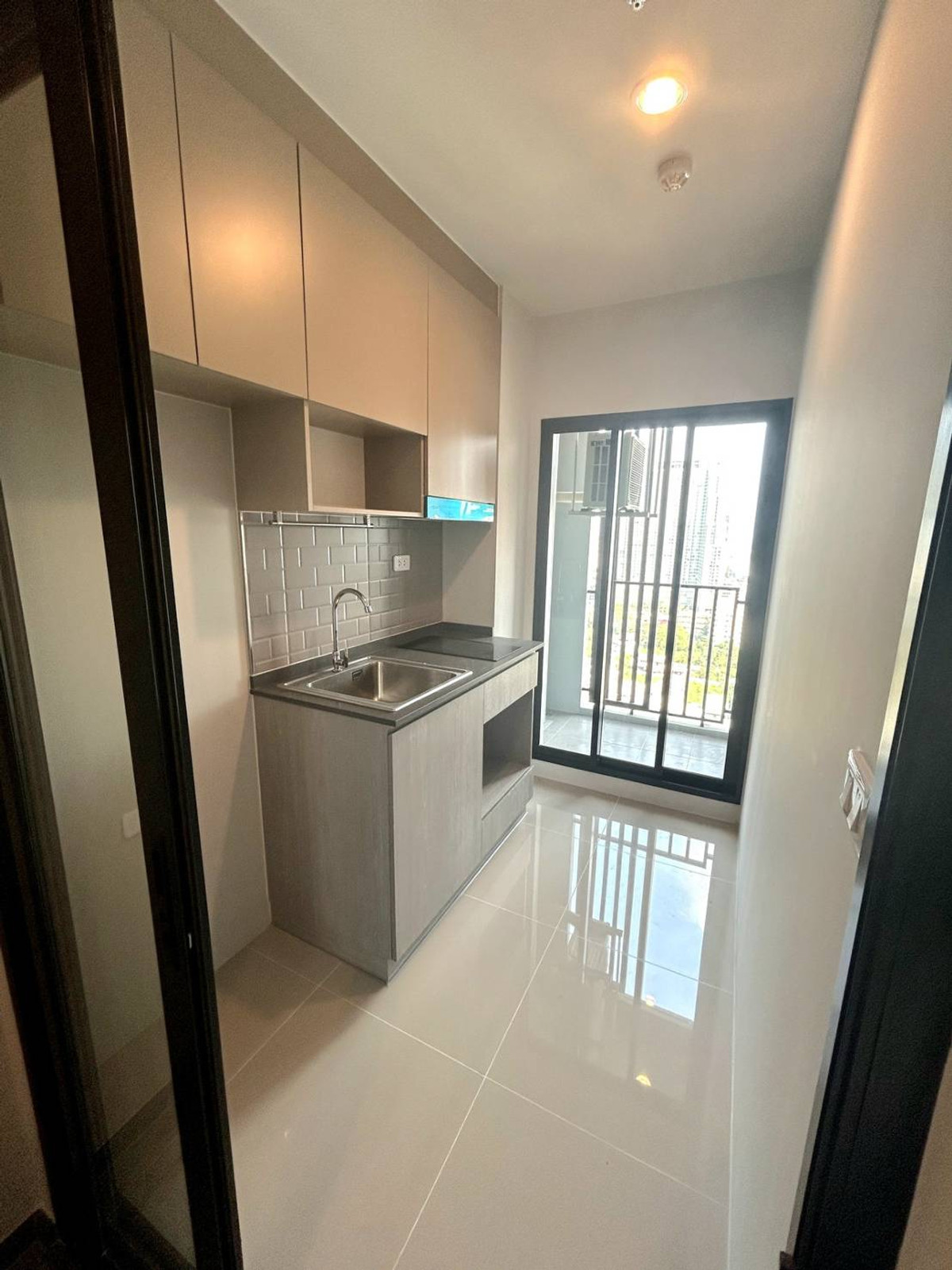 ขายคอนโดเสรีไทย-นิด้า : 💥CP-9888💥ขายคอนโด ห้องสวย ราคาดี  ไอดีโอ รามคำแหง - ลำสาลี สเตชั่น👉แอดไลน์ @rangrak