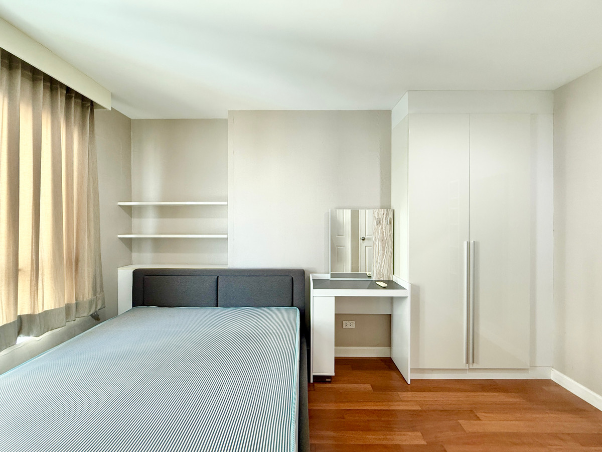 For RentCondoRama9, Petchburi, RCA : For rent: Belle Grand rama 9, 2 bedrooms, 1 bathroom, 28,000 baht, beautiful room, high floor, Call 092-2462653 Donut