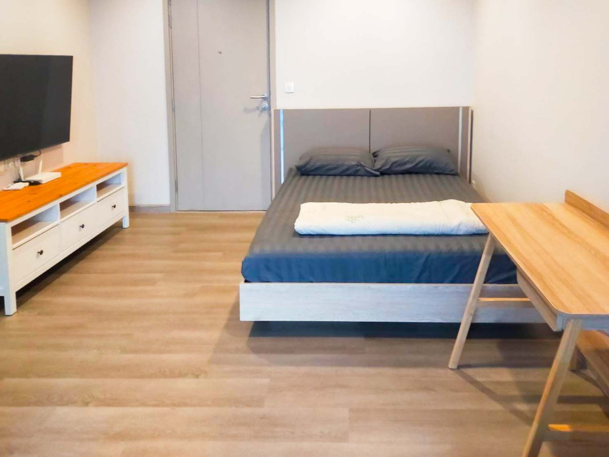 ขายคอนโดรัตนาธิเบศร์ สนามบินน้ำ พระนั่งเกล้า : ขาย คอนโด The Politan Rive แบบ 1 นอน 1 น้ำ 31 ตรม ชั้นสูง ระเบียงทิศใต้ วิวดีสุด ริมแม่น้ำเจ้าพระยา  ใกล้ MRT สะพานพระนั่งเกล้า นนทบุรี สนามบินน้ำ รัตนาธิเบศร์ : KT26S-001