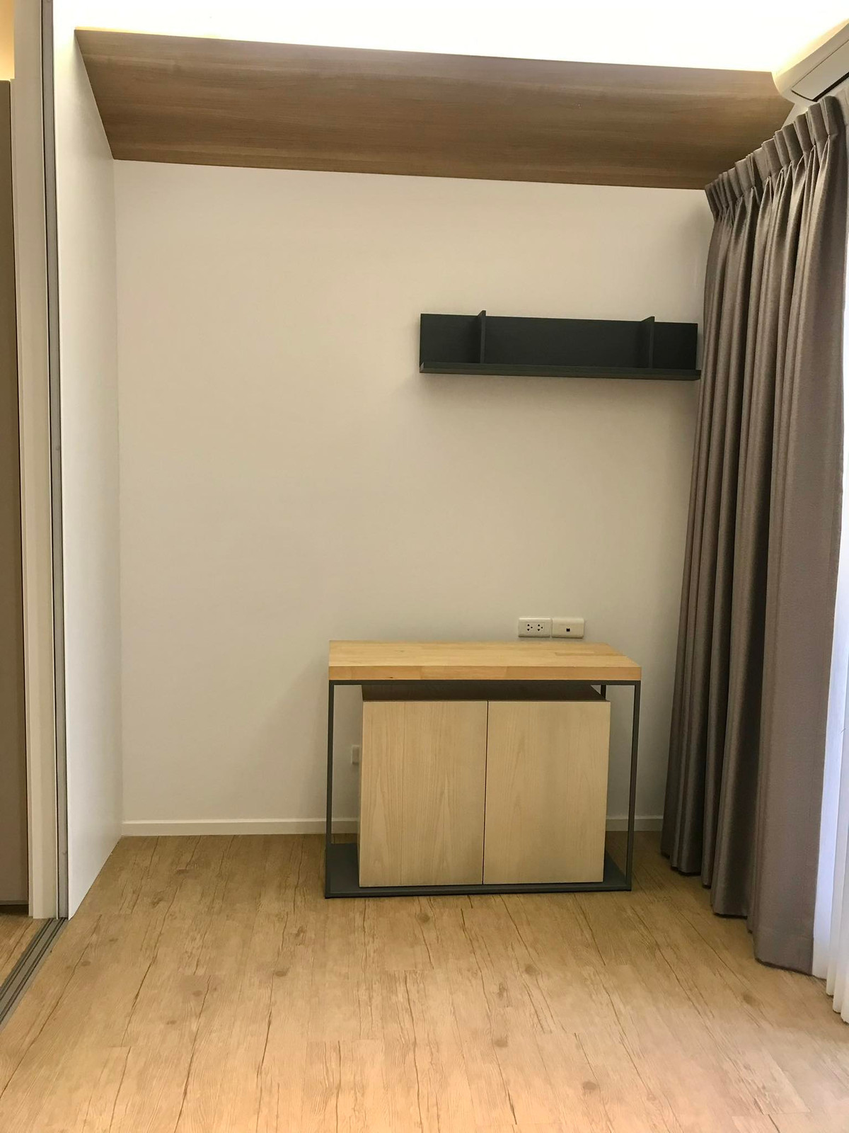 ให้เช่าคอนโดสยาม จุฬา สามย่าน : Triple Y Residence【𝐑𝐄𝐍𝐓】🔥ห้องสไตล์คนเมือง จังหวะชีวิตกระชับ ใช้งานคล่องตัวทุกวัน🔥 ติดต่อไลน์ไอดี: @hacondo