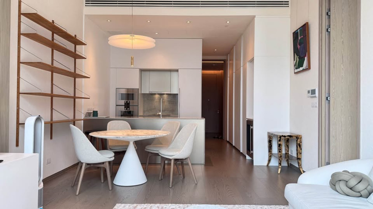 For RentCondoWitthayu, Chidlom, Langsuan, Ploenchit : for rent Scope Langsuan // 1b1.5b // 84 sq.m