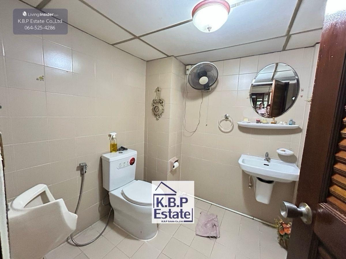 For RentTownhomeSathorn, Narathiwat : townhouse for rent(Coner House) 4Beds 4Baths 