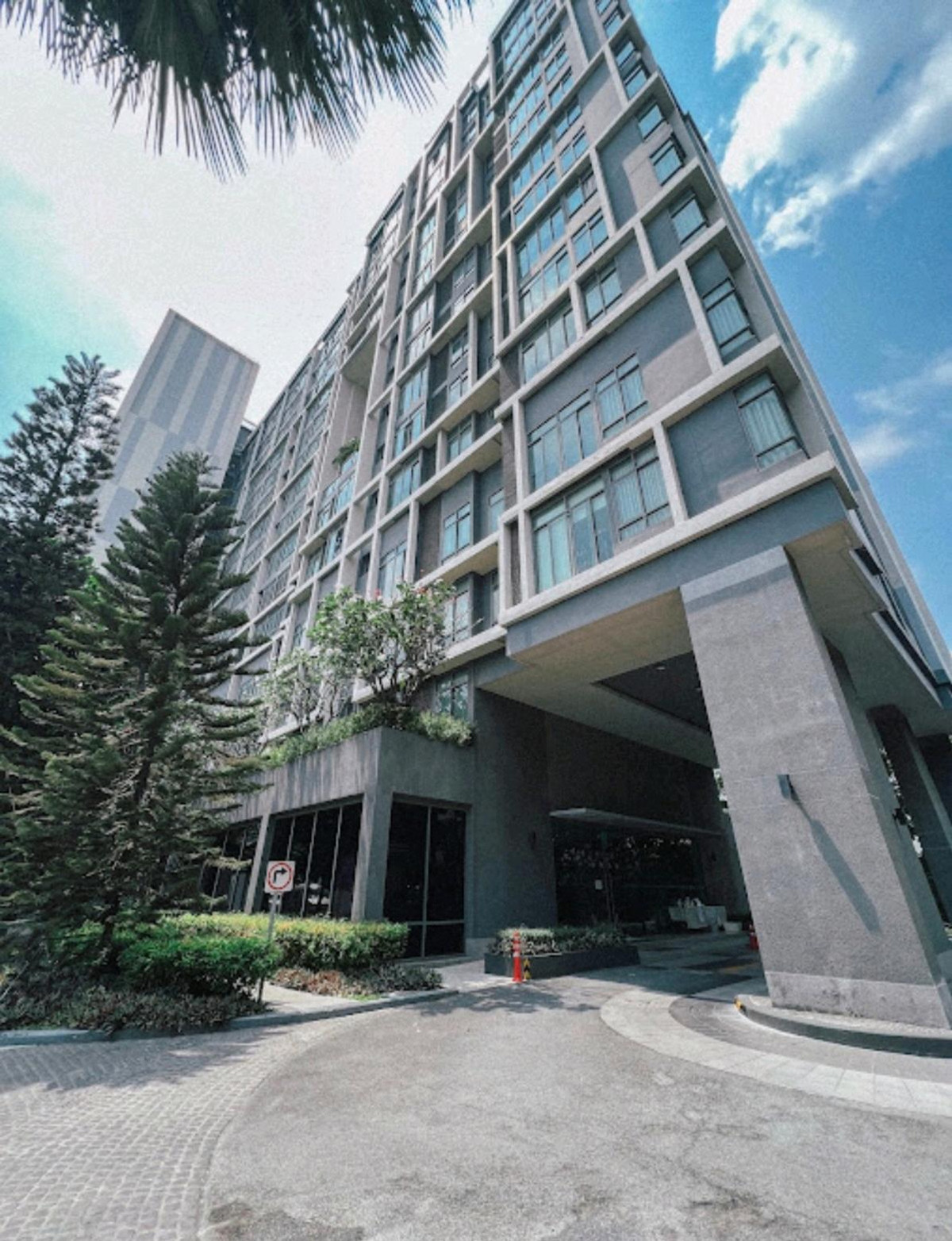 ขายคอนโดอ่อนนุช อุดมสุข : ขายลดภาระ🔥🔥คอนโดราคาพิเศษ ทำเลดี โครงการ ไอดีโอ บลูโคฟ สุขุมวิท MD-26086047