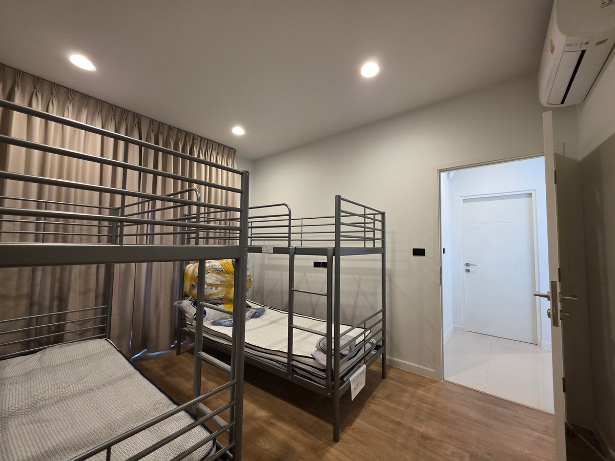 For RentHousePattanakan, Srinakarin : Detached house for rent at Burasiri Krungthep Kreetha near Brighton College