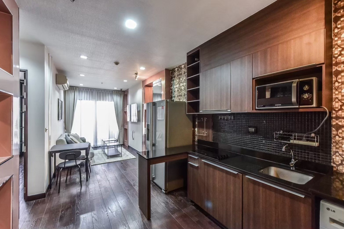 ให้เช่าคอนโดราชเทวี พญาไท : พลาดไม่ได้! Ideo Q Phayathai 2 ห้องนอน 2 ห้องน้ำ เชื่อมต่อ BTS/MRT เพียง 35,000 บาท/เดือน ชีวิตสะดวก ใกล้สยาม-พญาไท พร้อมสิ่งอำนวยความสะดวกครบครัน!