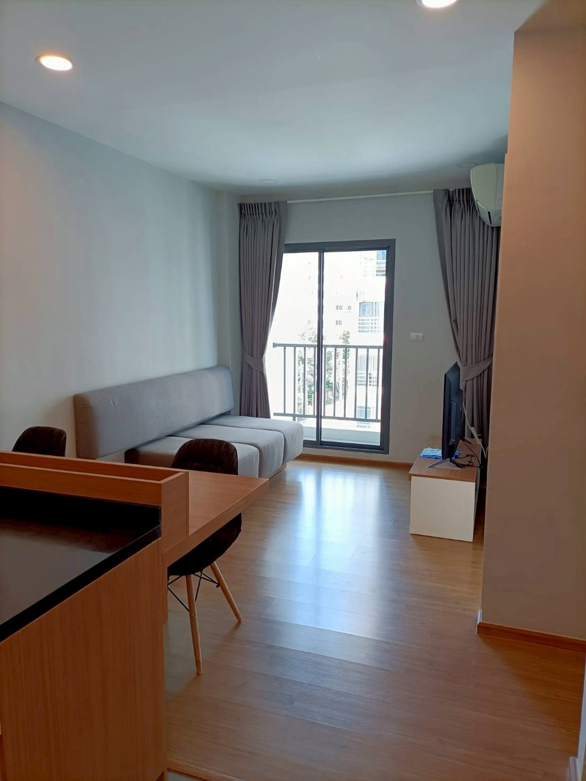 ขายคอนโดแจ้งวัฒนะ เมืองทอง : ขาย พราว 3 คอนโดมิเนียม (Proud III Condominium) ตำบลคลองเกลือ อำเภอปากเกร็ด จังหวัดนนทบุรี