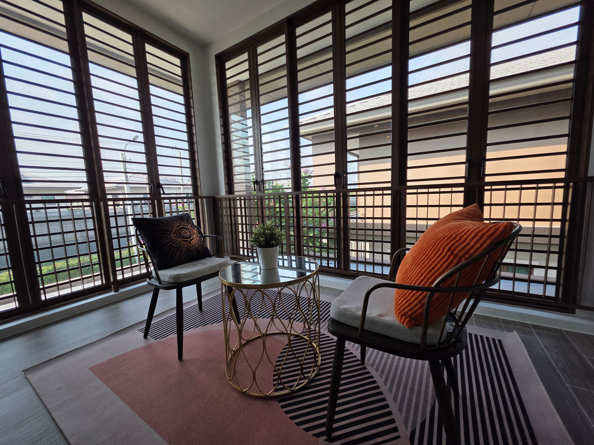 For RentHousePattanakan, Srinakarin : Detached house for rent at Burasiri Krungthep Kreetha near Brighton College