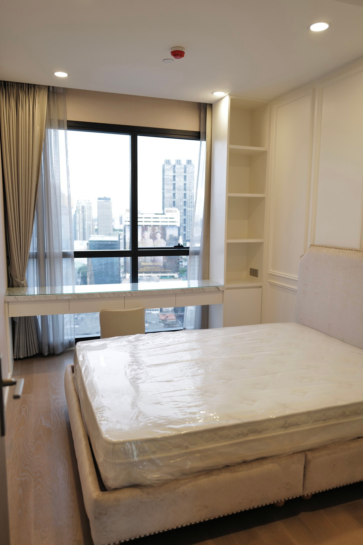 For RentCondoSiam Paragon ,Chulalongkorn,Samyan : Ashton Chula-Silom 2 Bedroom for rent 50k 064-274-8883