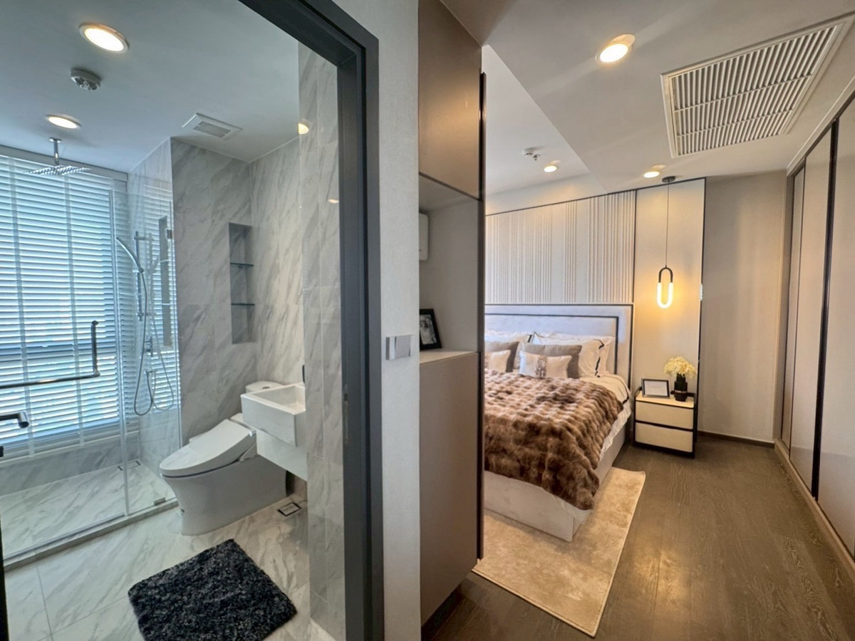 ขายคอนโดคลองเตย กล้วยน้ำไท : Coco Parc Prime Location เพียงไม่กี่นาทีถึง CBD สาทร–สีลม ใกล้ MRT Lumpini2Bed 2Bath 88.7 sq.m. Price 21.995 MBPhat : 064-642-8664Nui : 094-624-2014