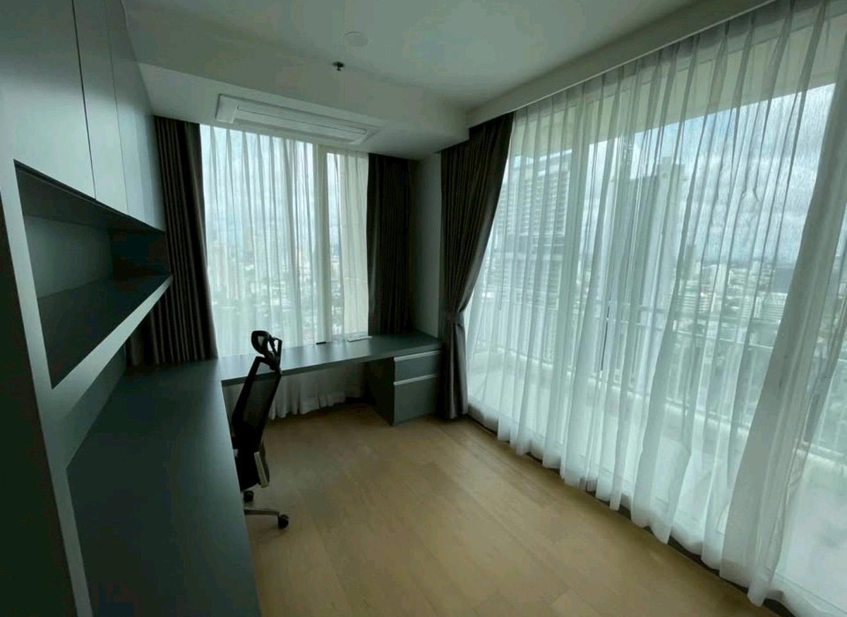 ขายคอนโดสาทร นราธิวาส : ขายลดภาระ🔥🔥คอนโดราคาพิเศษ ทำเลดี โครงการ ดิ เอ็มไพร์ เพลส MD-26086118