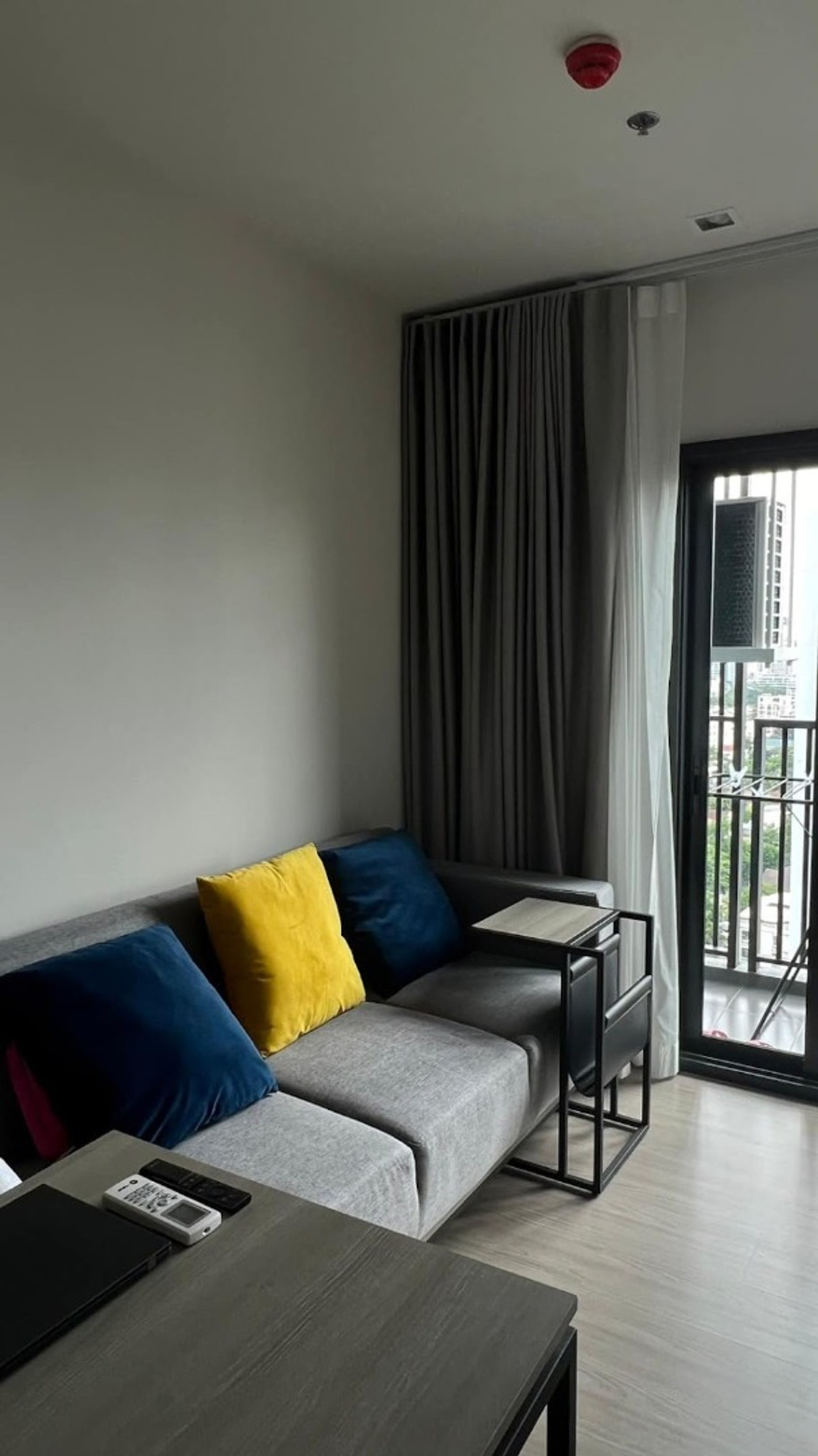 For RentCondoRama9, Petchburi, RCA : Condo for Rent: THE BASE Phetchaburi – Thonglor (H32212) Near BTS Thong Lo 