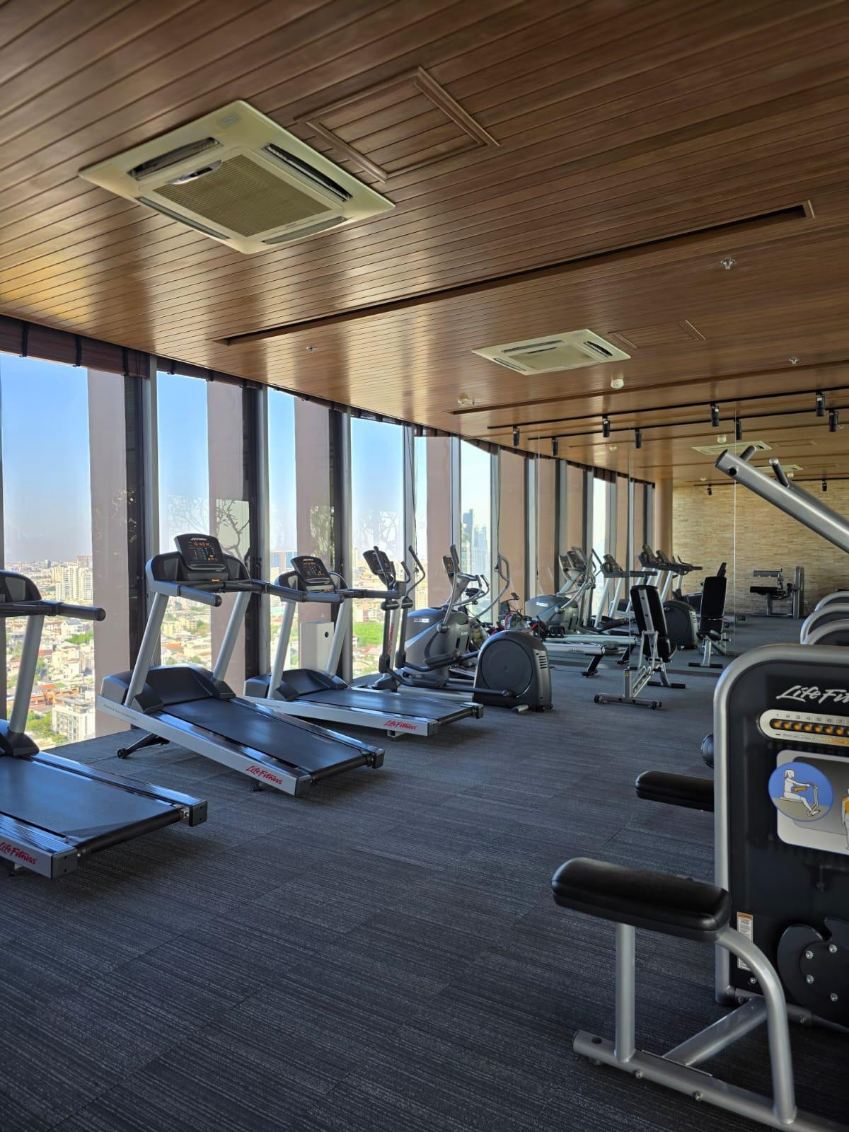 ให้เช่าคอนโดสุขุมวิท อโศก ทองหล่อ : 🔥ให้เช่าด่วน🔥The Lofts Ekkamai ห้อง Duplex รีโนเวทใหม่ ห้องสวย เฟอร์นิเจอร์ - เครื่องใช้ไฟฟ้าครบ พร้อมเข้าอยู่ ❗