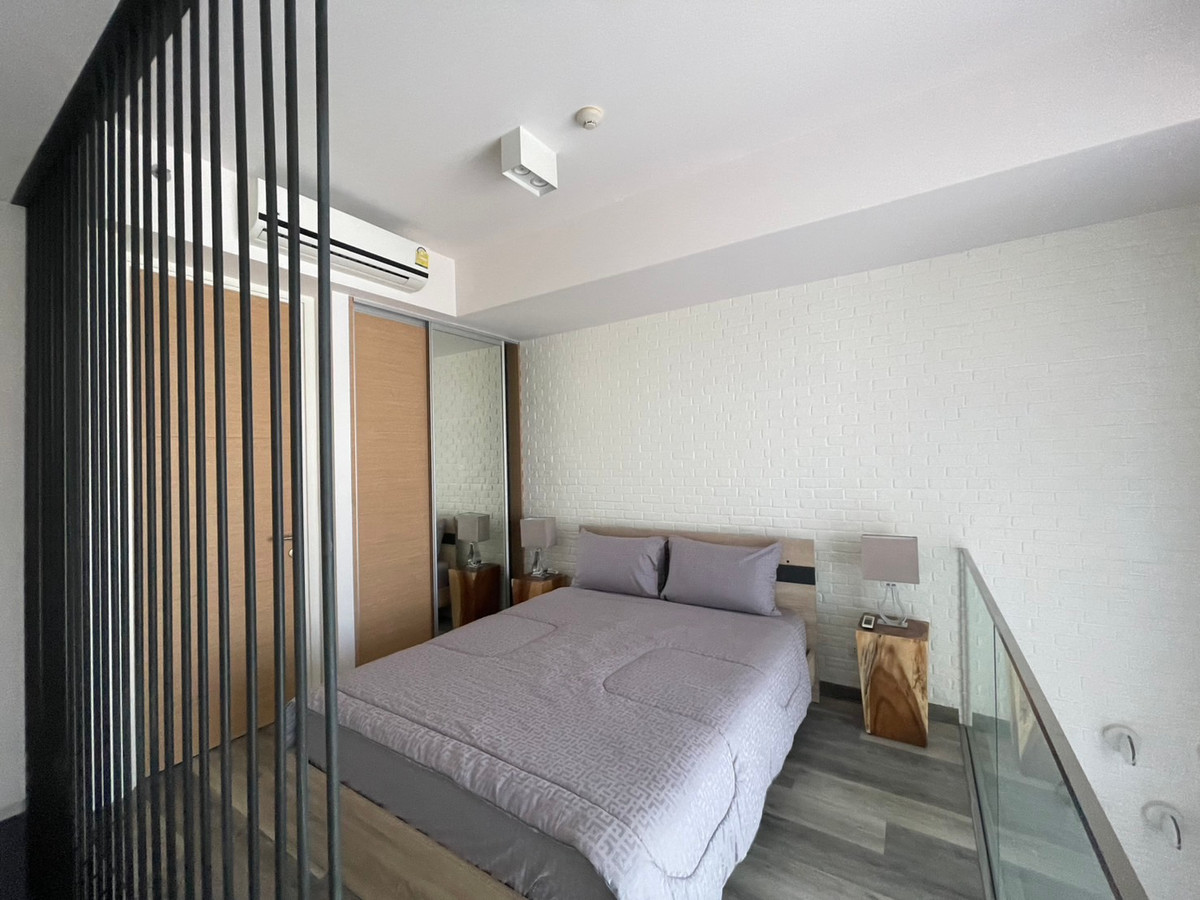 ให้เช่าคอนโดสุขุมวิท อโศก ทองหล่อ : 🔥ให้เช่าด่วน🔥The Lofts Ekkamai ห้อง Duplex รีโนเวทใหม่ ห้องสวย เฟอร์นิเจอร์ - เครื่องใช้ไฟฟ้าครบ พร้อมเข้าอยู่ ❗