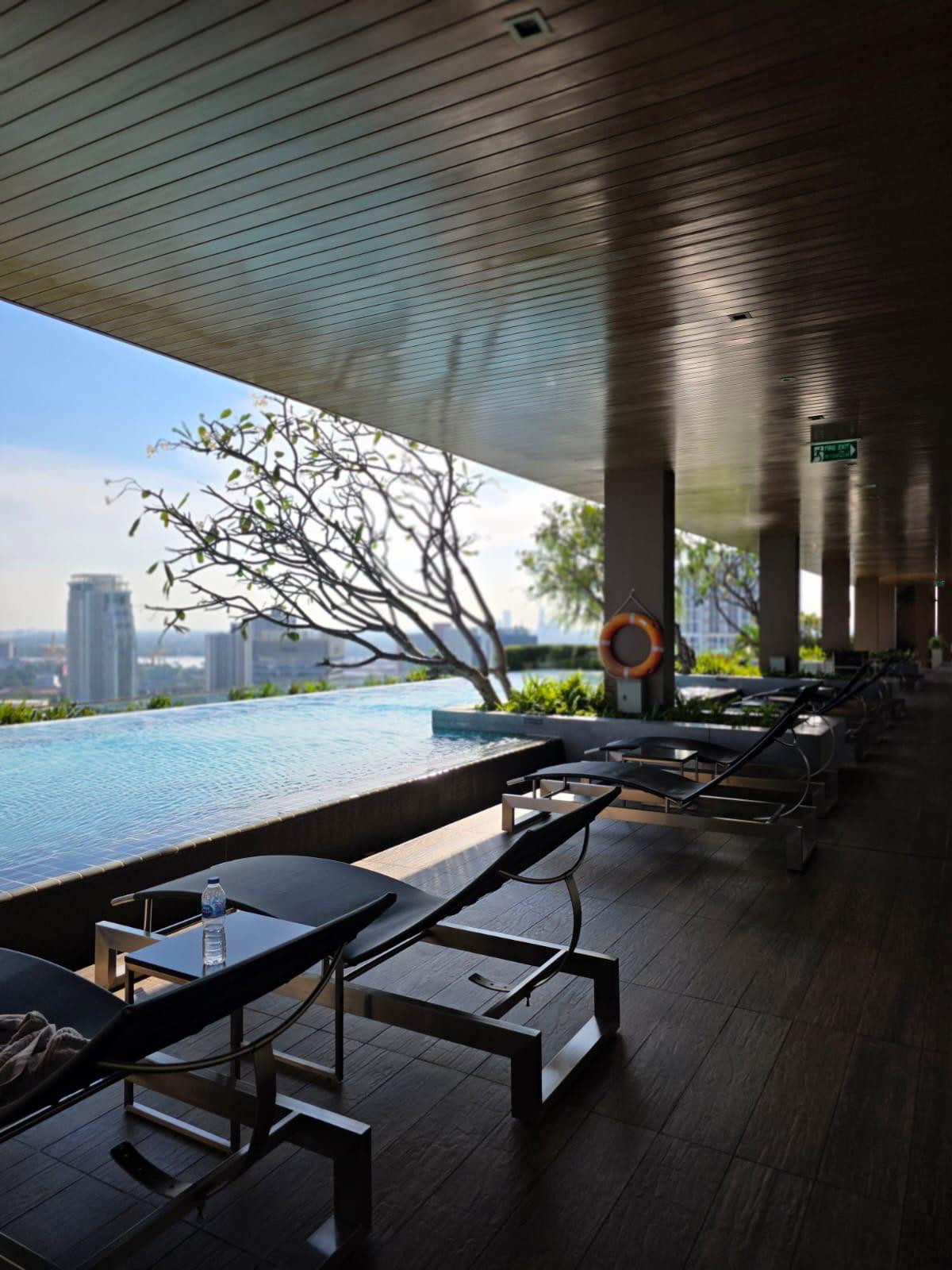 ให้เช่าคอนโดสุขุมวิท อโศก ทองหล่อ : 🔥ให้เช่าด่วน🔥The Lofts Ekkamai ห้อง Duplex รีโนเวทใหม่ ห้องสวย เฟอร์นิเจอร์ - เครื่องใช้ไฟฟ้าครบ พร้อมเข้าอยู่ ❗