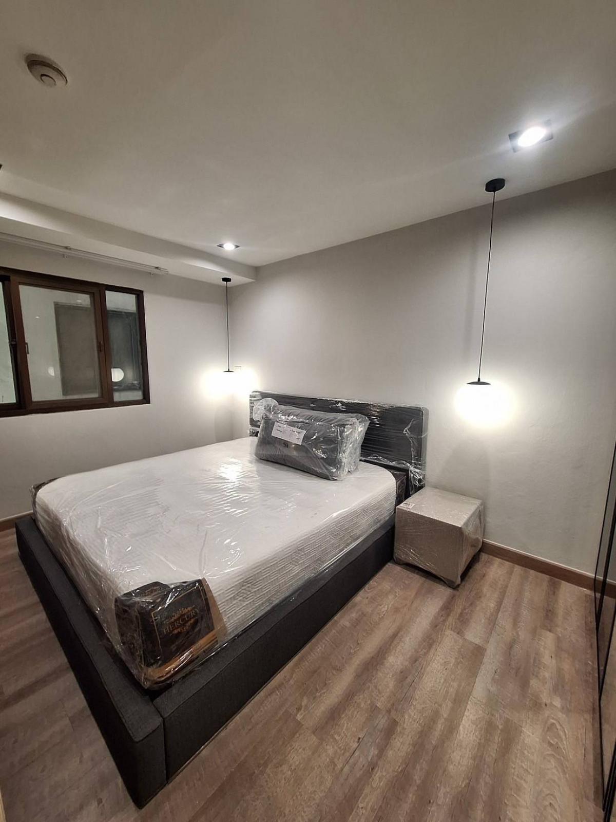 For RentCondoSukhumvit, Asoke, Thonglor : 28/01/2026, Luxury condo for rent, 3 bedrooms, 2 bathrooms, 119 sq.m., in the heart of Thonglor!Close to BTS/MSRT with fitness center and swimming pool, 60,000 baht per month.