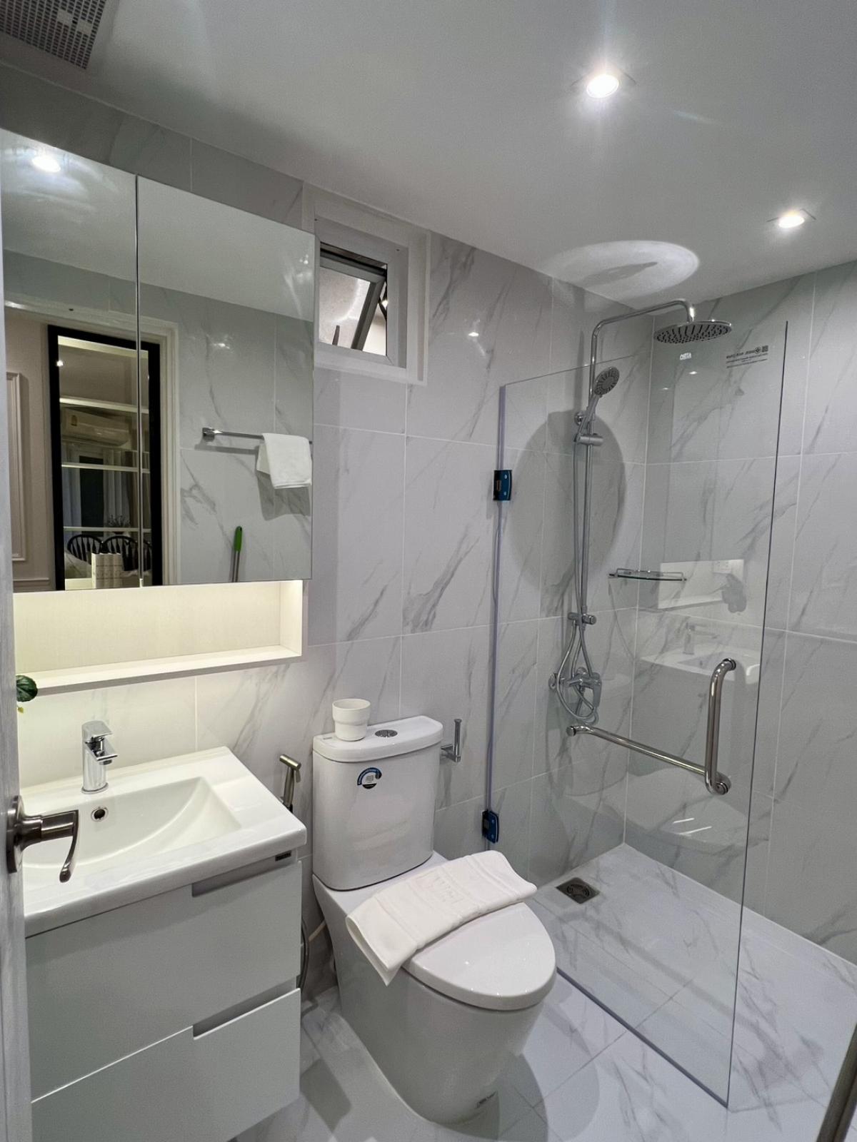 For SaleCondoRama3 (Riverside),Satupadit : Fortune Condo Town, 2 bedrooms, 85 sq.m. Special price 7.5 million THB.Near BRT Chan Road, Rama 3 area, shopping convenient every day!