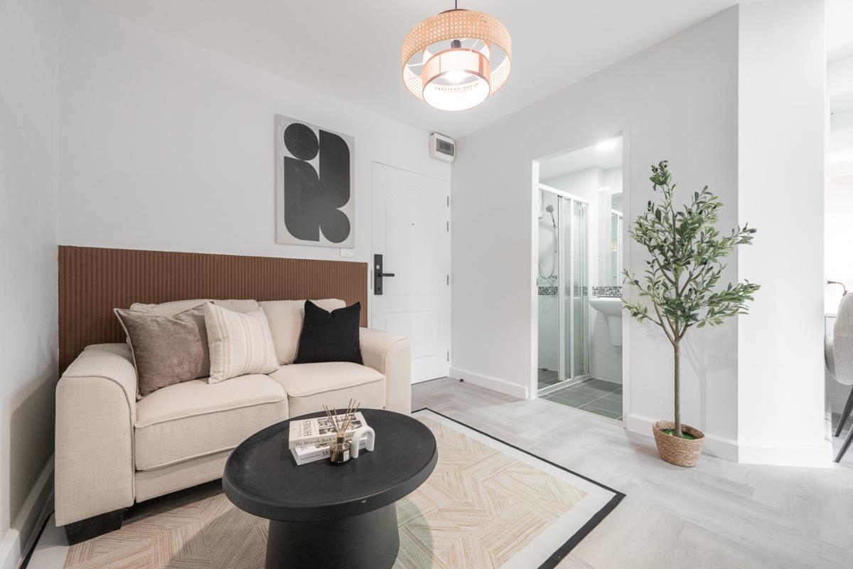 For SaleCondoSamut Prakan,Samrong : 🔥For Sale 🌟Newly Renovated 🧳Move-In Ready 🏢Condo Kensington Sukhumvit - Theparak 29.76 sq.m.