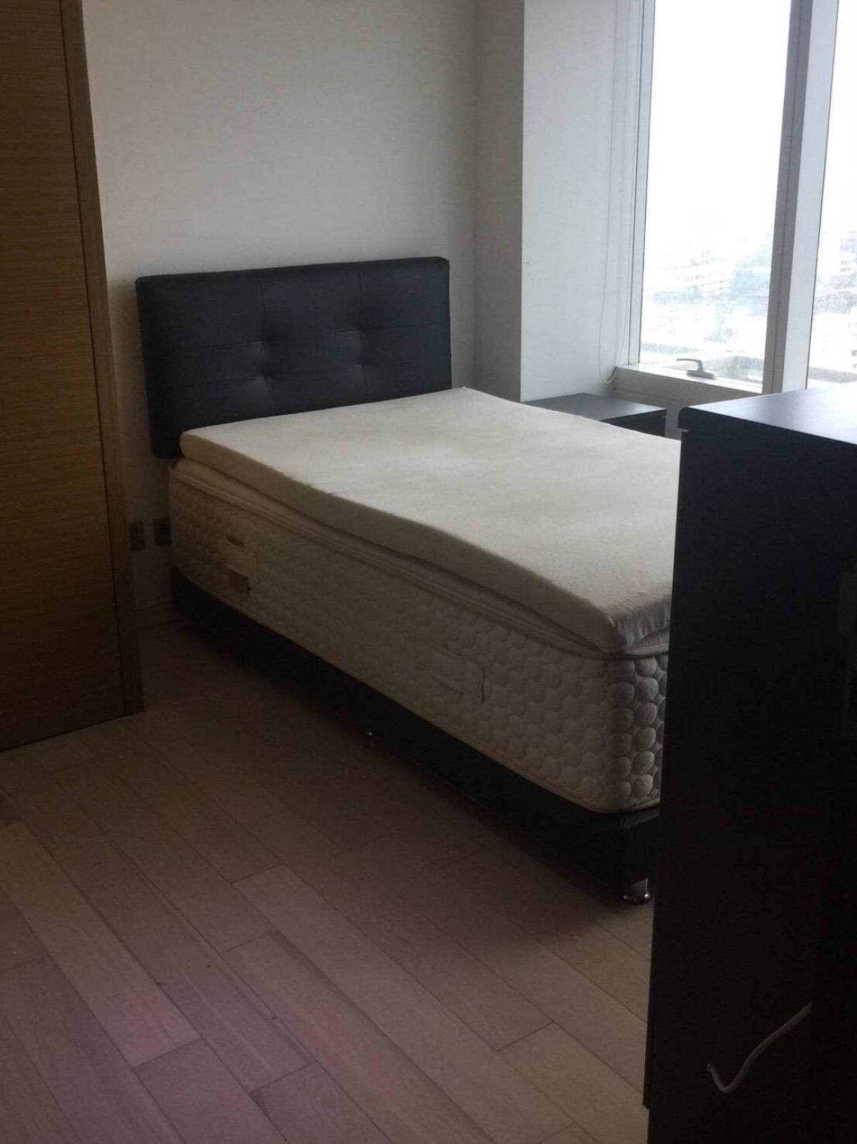 For RentCondoSukhumvit, Asoke, Thonglor : Rent a luxury 3-bedroom condo at Eight Thonglor Residence near Thonglor BTSComfortable living with complete amenities for only 100,000 Baht/month!