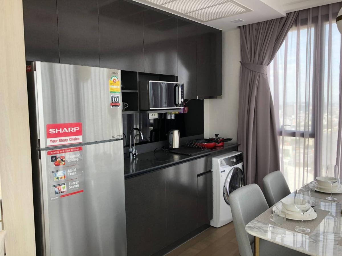 For RentCondoSukhumvit, Asoke, Thonglor : Beautiful room Ashton Asoke 2 bedrooms 2 bathrooms in the heart of SukhumvitNear BTS/MRT with complete facilities! 90,000 baht/month