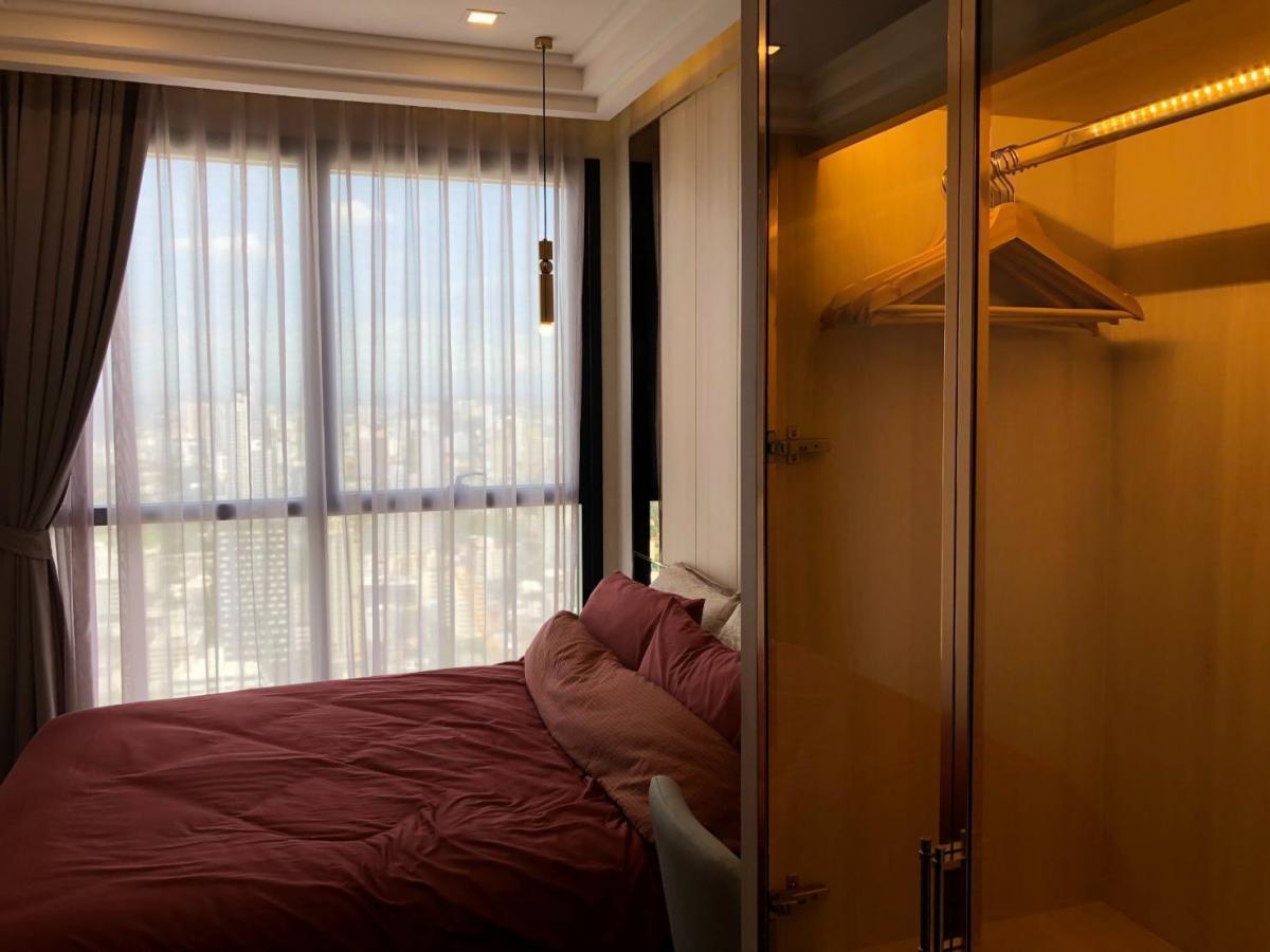 For RentCondoSukhumvit, Asoke, Thonglor : Beautiful room Ashton Asoke 2 bedrooms 2 bathrooms in the heart of SukhumvitNear BTS/MRT with complete facilities! 90,000 baht/month