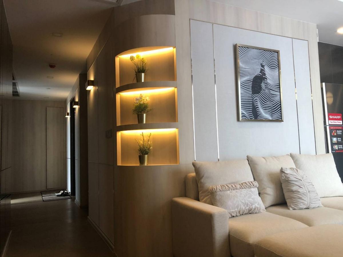 For RentCondoSukhumvit, Asoke, Thonglor : Beautiful room Ashton Asoke 2 bedrooms 2 bathrooms in the heart of SukhumvitNear BTS/MRT with complete facilities! 90,000 baht/month
