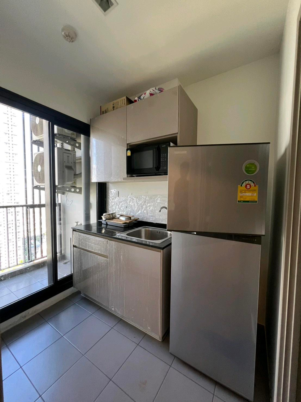 For RentCondoRattanathibet, Sanambinna : For rent, Politan Rive, 34th floor, size 30 sq m, river view, fully furnished, ready to move in, economical price.