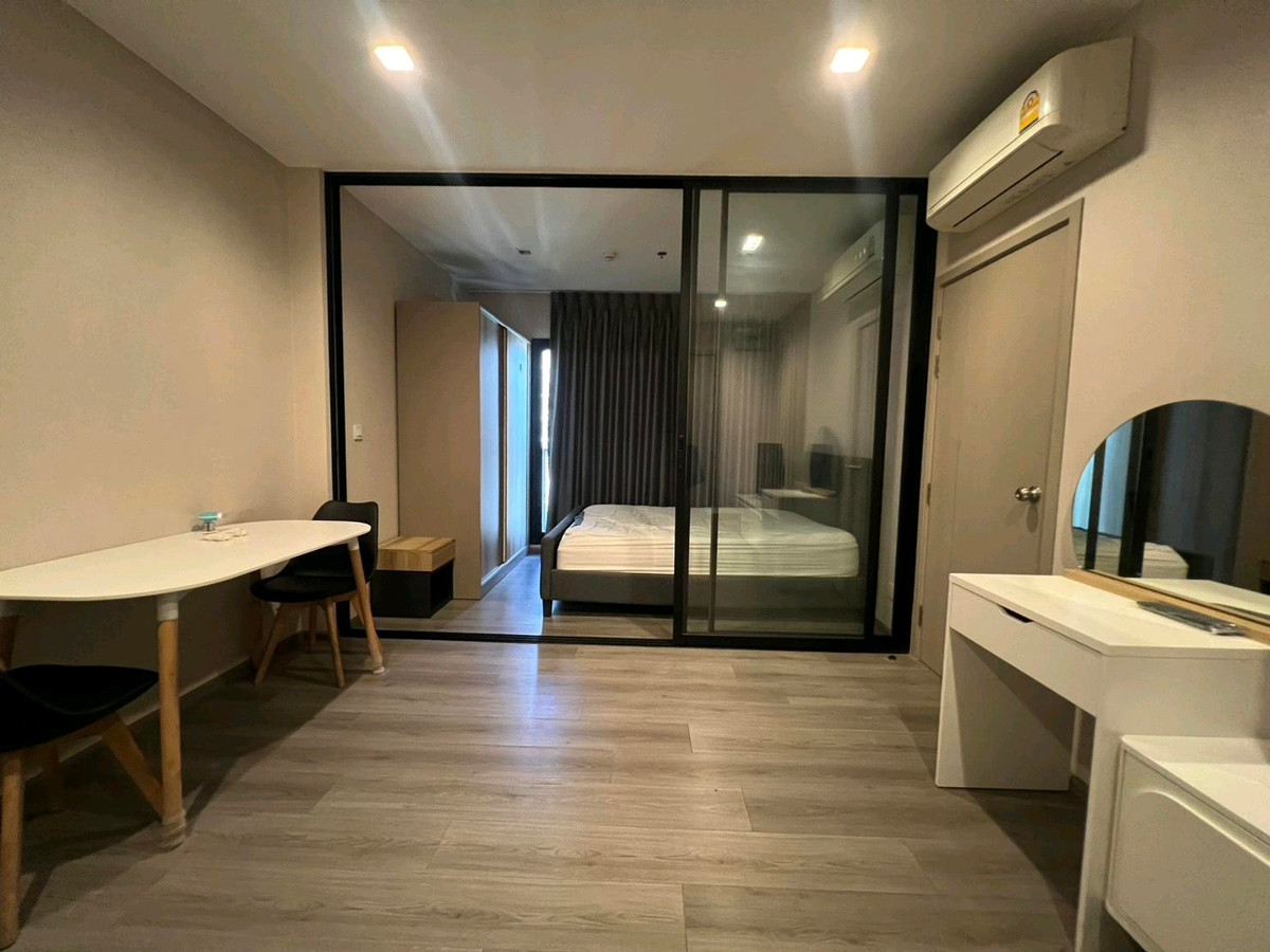 For RentCondoRattanathibet, Sanambinna : For rent, Politan Rive, 34th floor, size 30 sq m, river view, fully furnished, ready to move in, economical price.