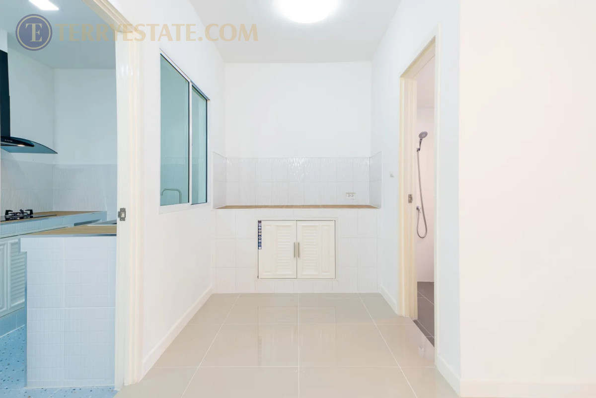 ขายทาวน์โฮมนวมินทร์ รามอินทรา : ขายทาวน์โฮม 2 ชั้น พฤกษา ไพร์ม 94 วัชรพล–สายไหม ขนาด 17.8 ตร.วา บ้านน่าอยู่ บรรยากาศสงบ ใกล้เมือง