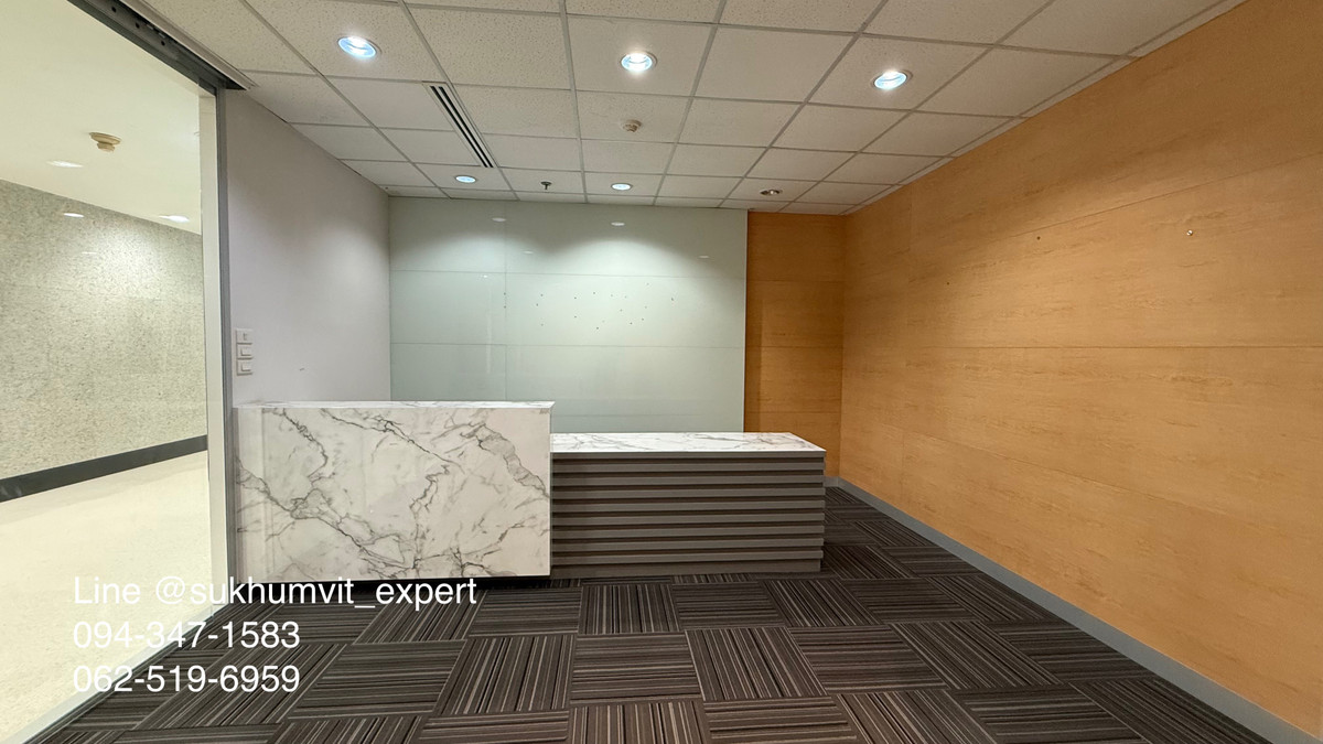 ให้เช่าสำนักงานสีลม ศาลาแดง บางรัก : ออฟฟิศให้เช่า I Modern office building ทำเลสีลม ใกล้รถไฟฟ้า