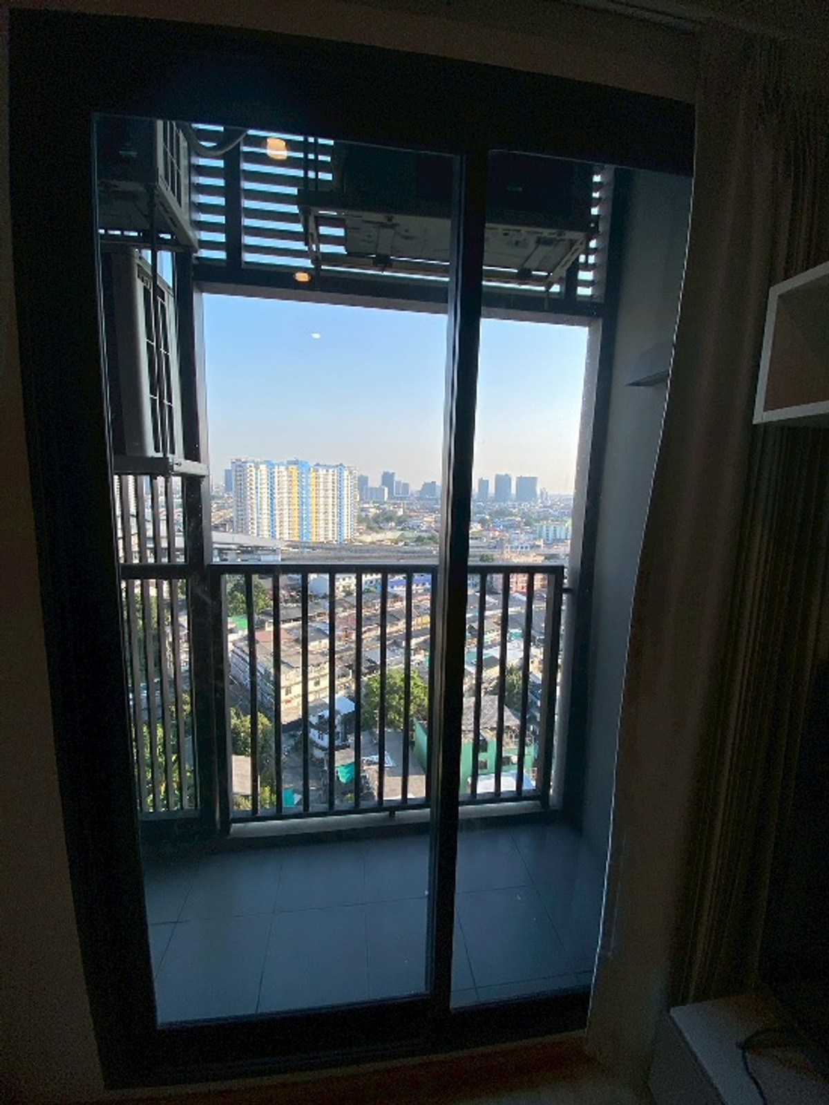ให้เช่าคอนโดท่าพระ ตลาดพลู วุฒากาศ : เช่าถูก 15,000 บาท ** 2 Bed ** เดอะ ไพรเวซี่ ท่าพระ อินเตอร์เชนจ์ ** ติดรถไฟฟ้า แยกท่าพระ ** 088-398-3835 MR.BOAT