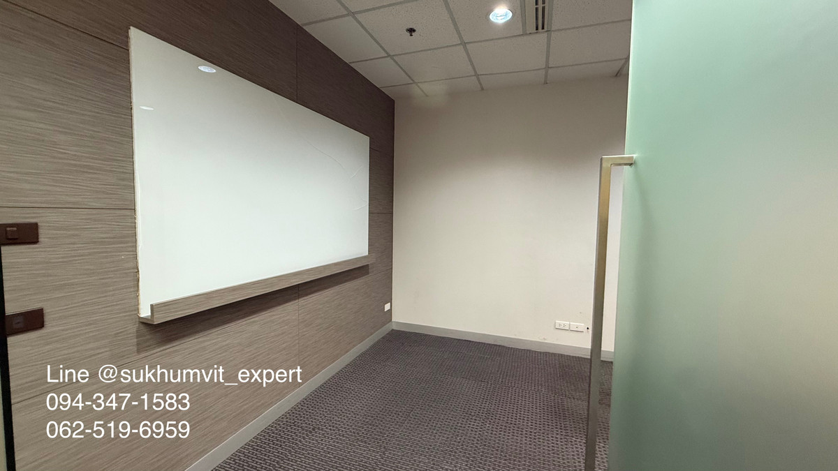 ให้เช่าสำนักงานสีลม ศาลาแดง บางรัก : ออฟฟิศให้เช่า I Modern office building ทำเลสีลม ใกล้รถไฟฟ้า