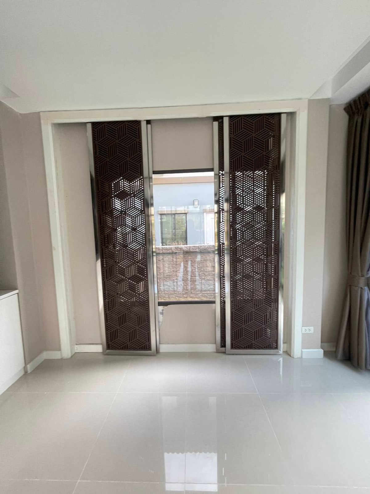 ขายบ้านพัฒนาการ ศรีนครินทร์ : 75ตรว 3นอน5น้ำ บ้านเดี่ยว 2 ชั้น ภัสสร เพรสทีจ บางนา-สุวรรณภูมิ 