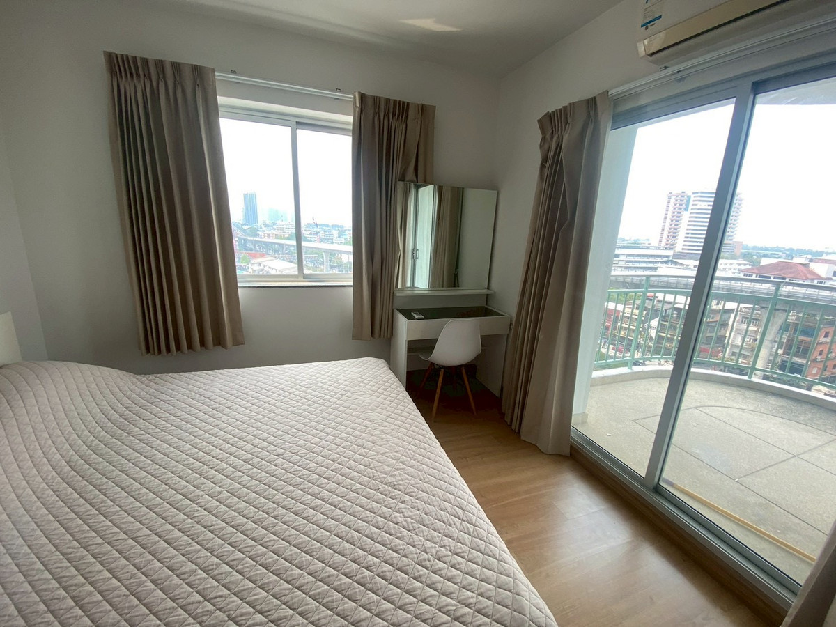For RentCondoBang kae, Phetkasem : Cheap rent 12,000 baht ** Code 290825-422 ** 1 bedroom - 29th and 14th floors ** Condo Supalai Park Ratchaphruek - Phetkasem ** Next to Bang Wa BTS ** 088-398-3835 MR.BOAT