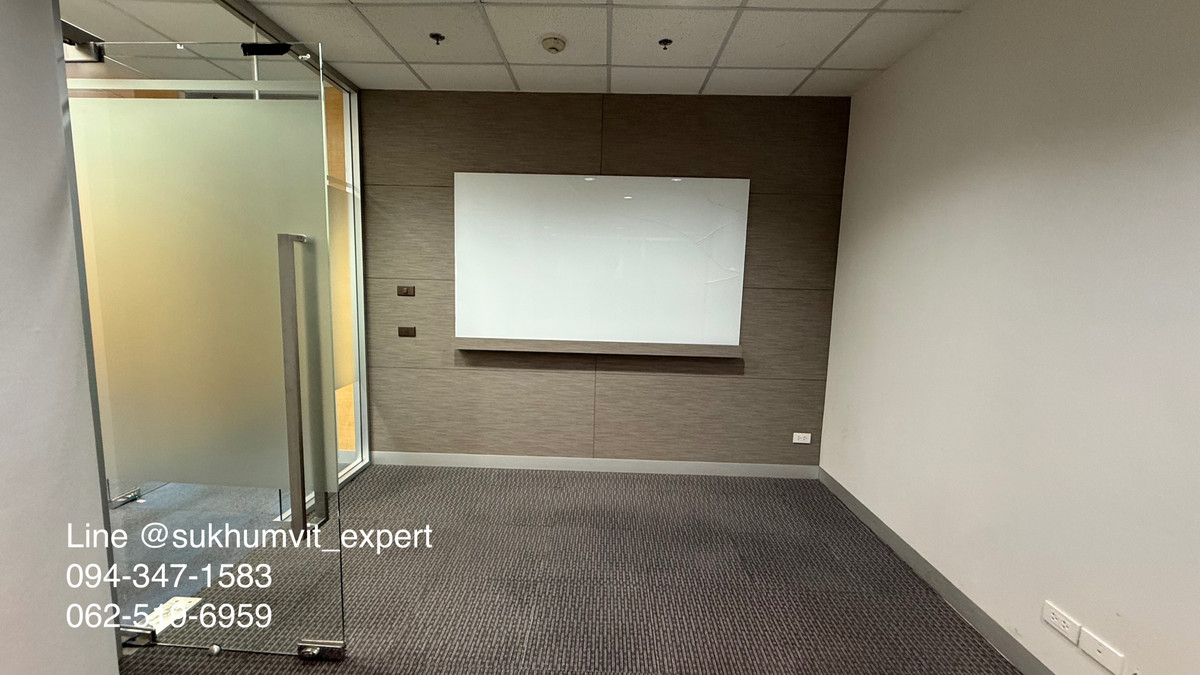 ให้เช่าสำนักงานสีลม ศาลาแดง บางรัก : ออฟฟิศให้เช่า I Modern office building ทำเลสีลม ใกล้รถไฟฟ้า