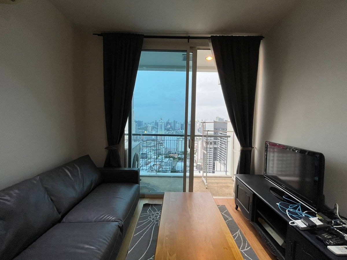 ให้เช่าคอนโดราชเทวี พญาไท : เช่าคอนโดหรู Villa Rachatewi ใกล้ BTS ราชเทวี 1 ห้องนอน 55 ตร.ม. ราคาสุดคุ้ม 23,000 บาท/เดือน!